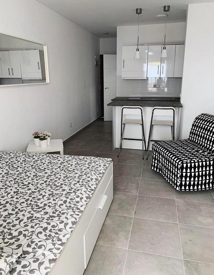 Studio With Sea Views In Torremolinos Apartment Exterior photo